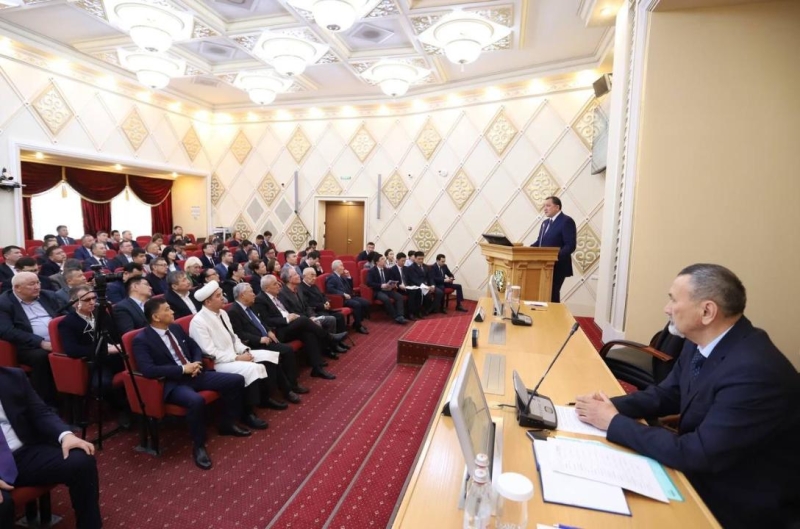 Nurlan Nogayev briefed members of the Public Council on the outcomes of Mangystau Region's development